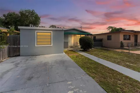 331 E 56th St, Hialeah, FL 33013