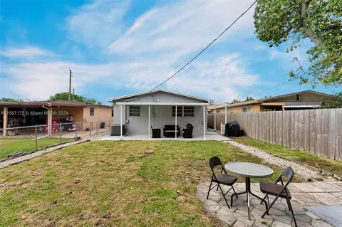 Exterior - 331 E 56th St, Hialeah, FL 33013 photo 7 of 8