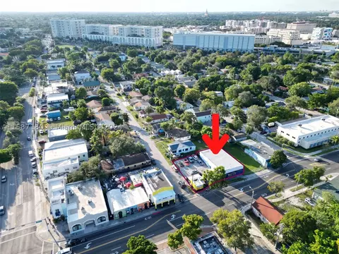 3360 S Douglas Rd, Miami, FL 33133