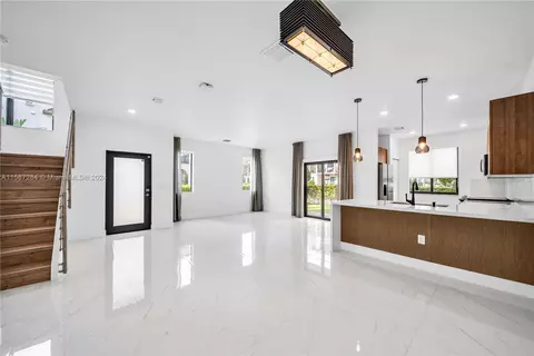 4731 NW 84th Ave, Doral, FL 33166