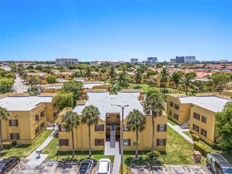 636 NW 114th Ave #204, Sweetwater, FL 33172