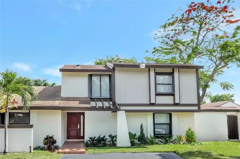 12733 SW 69th Ter, Miami, FL 33183