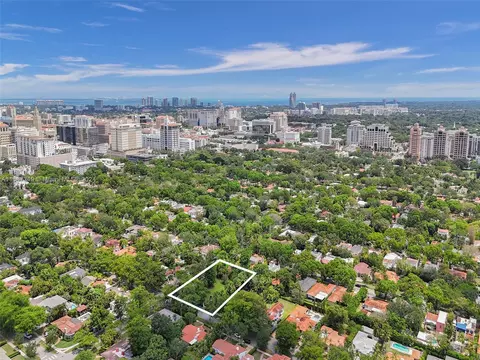 600 Madeira Ave, Coral Gables, FL 33134