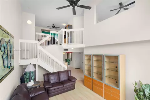15535 Miami Lakeway N #305, Miami Lakes, FL 33014