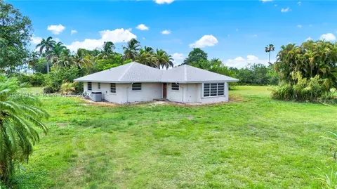 35252 SW 213th Ave, Homestead, FL 33034