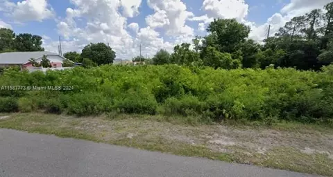 4602 Navarre Ave, Sebring, FL 33872 photo 2
