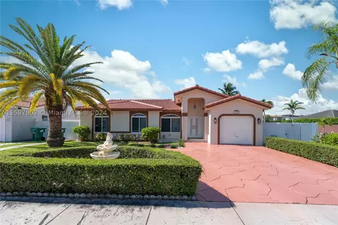 14894 SW 173rd Ter, Miami, FL 33187