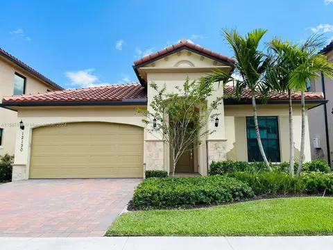 12130 N Baypoint Cir, Parkland, FL 33076