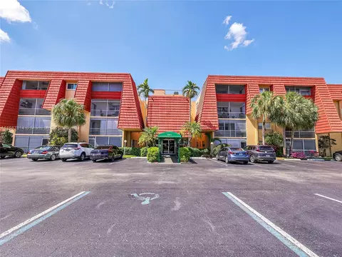 22605 SW 66th Ave #408, Boca Raton, FL 33428