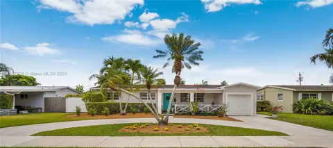 9310 SW 45th Ter, Miami, FL 33165