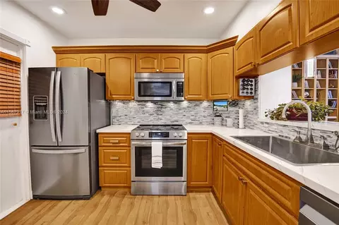 4100 N 58th Ave #310, Hollywood, FL 33021