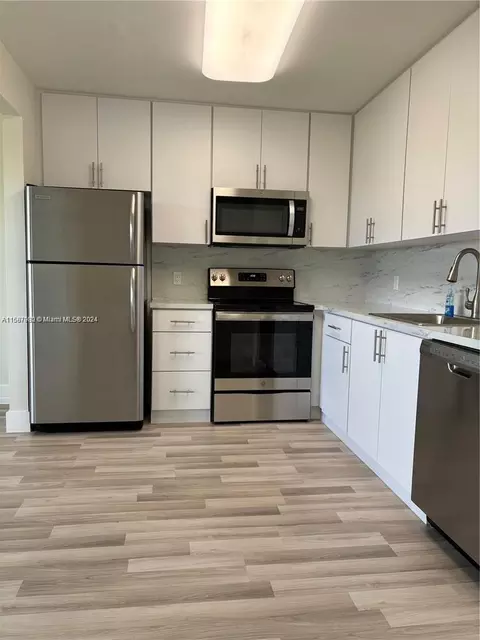 101 SW 132nd Way #410J, Pembroke Pines, FL 33027