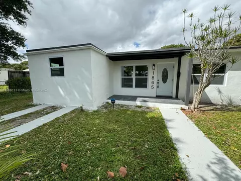 1865 NW 131st St, Miami, FL 33167