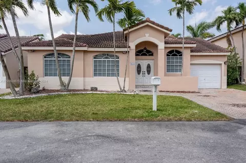 4658 SW 154th Ct, Miami, FL 33185