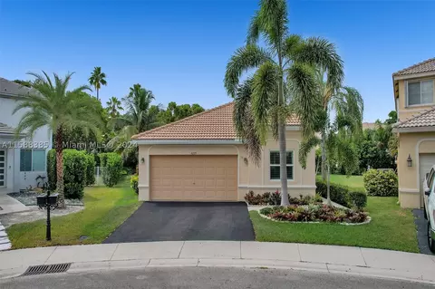 4235 Sabal Ridge Cir, Weston, FL 33331