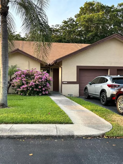 11161 NW 38th Pl, Sunrise, FL 33351