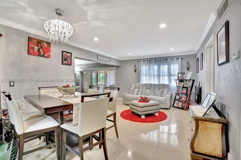 7708 Margate Blvd #C2-5, Margate, FL 33063
