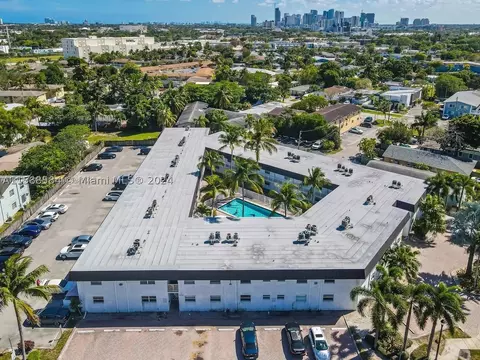 1470 N Dixie Hwy #33, Fort Lauderdale, FL 33304