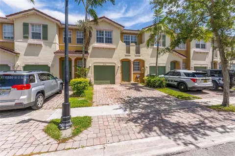 2156 NE 3rd Ct #2156, Homestead, FL 33033