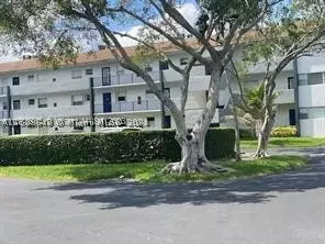 8310 Sands Point Blvd #L105, Tamarac, FL 33321