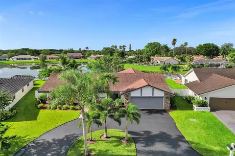 11022 NW 19th St, Coral Springs, FL 33071