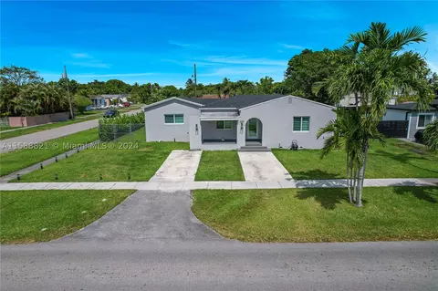 3001 SW 69th Ave, Miami, FL 33155