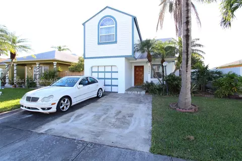 15420 SW 143rd Ave, Miami, FL 33177