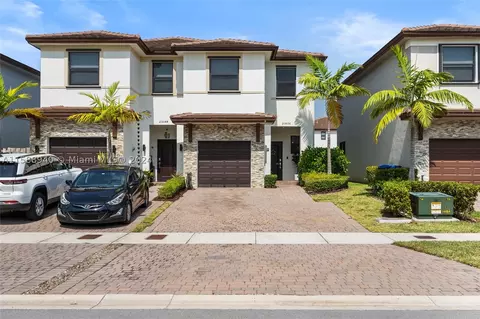 25036 SW 108th Ave, Homestead, FL 33032