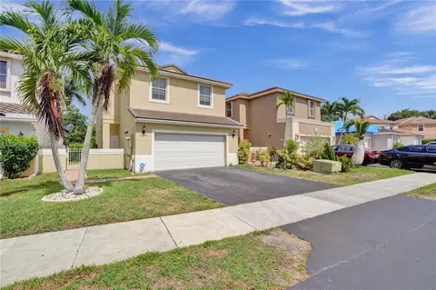 6968 SW 148th Ln, Davie, FL 33331