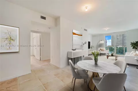1723 SW 2nd Ave #708, Miami, FL 33129