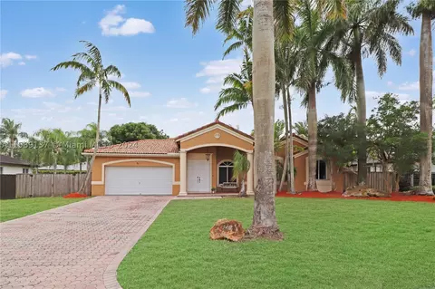 9402 SW 149th St, Miami, FL 33176