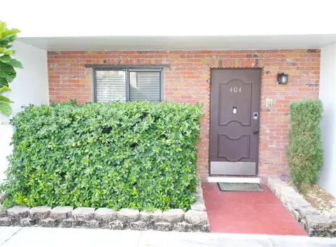 5555 Ludlam Rd #42, Miami, FL 33155