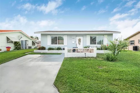 4810 NW 42nd Ave, Tamarac, FL 33319