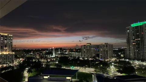 1720 Harrison St #12F, Hollywood, FL 33020