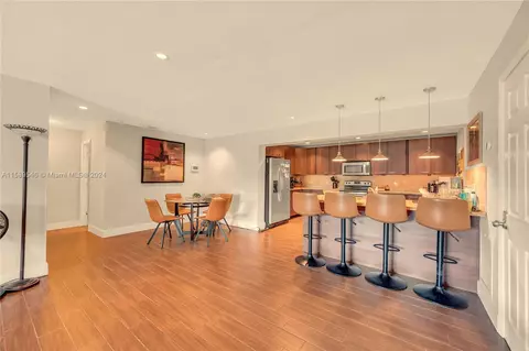 1011 NW 48th St, Fort Lauderdale, FL 33309