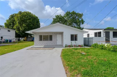 3110 NW 59th St, Miami, FL 33142