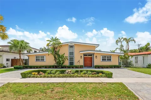 20610 NE 22nd Pl, Miami, FL 33180