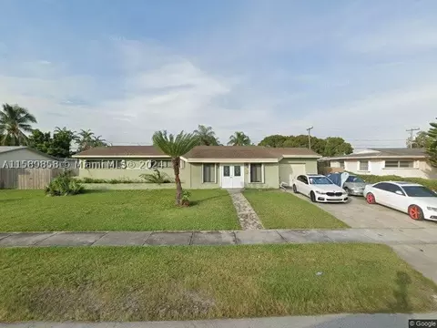 17700 SW 108th Ct, Miami, FL 33157