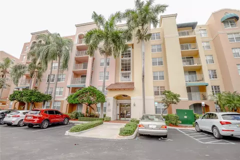 19601 E Country Club Dr #7103, Aventura, FL 33180