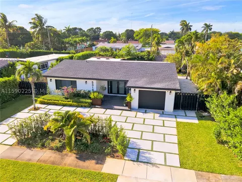5316 Jackson St, Hollywood, FL 33021