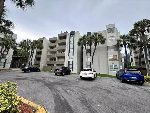 10000 NW 80th Ct #2509, Hialeah Gardens, FL 33016