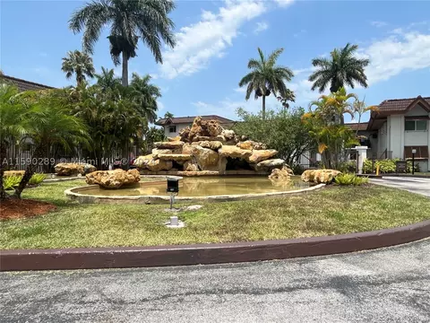 9304 SW 77th Ave #C5, Miami, FL 33156