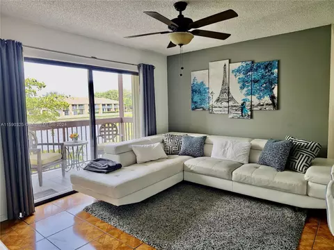 485 NW 210th St #206, Miami Gardens, FL 33169