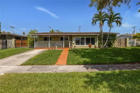 9485 Dominican Dr, Cutler Bay, FL 33189
