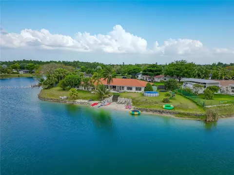 12505 SW 112th Ct, Miami, FL 33176