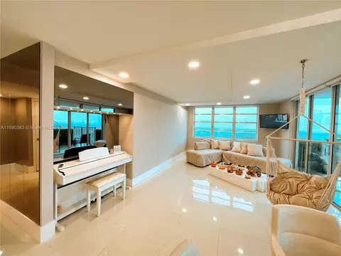 Undisclosed, Aventura, FL 33160