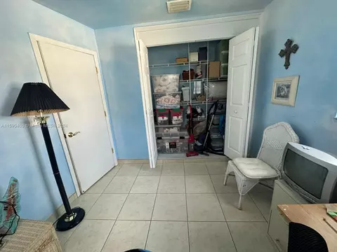 10890 SW 69th Dr, Miami, FL 33173 photo 30