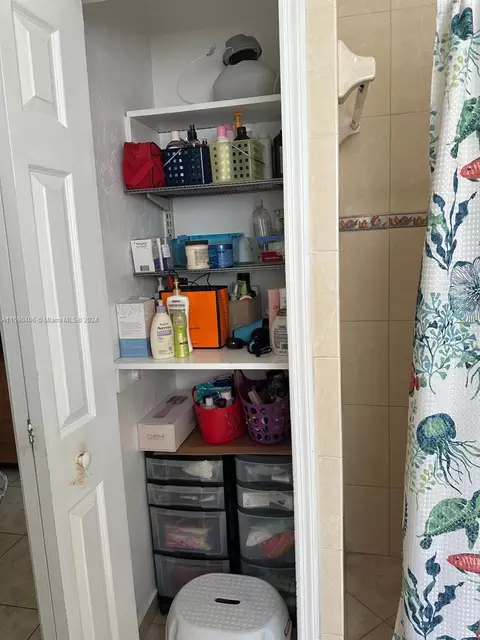 10890 SW 69th Dr, Miami, FL 33173 photo 23