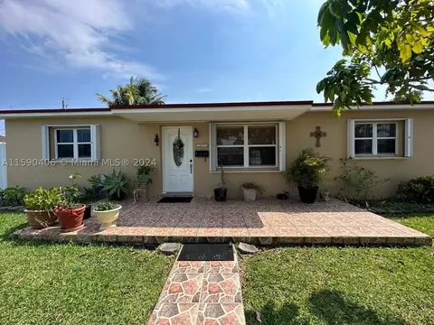 10890 SW 69th Dr, Miami, FL 33173 photo 1