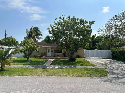 10890 SW 69th Dr, Miami, FL 33173 photo 3
